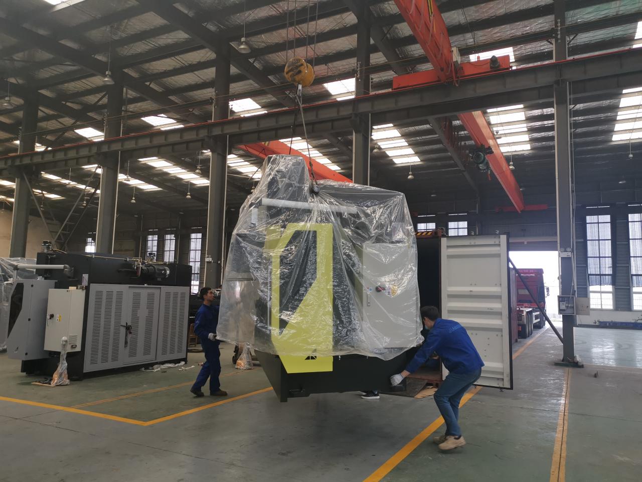 6mm*3200 Hydraulic Steel Plate Cutting Machinery Steel Plate Shearing Machine 6 мм * 3200 Гідравлічний апарат для різання сталевих пластин Машина для різання сталевої пластини