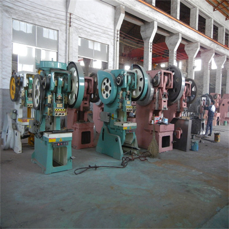 Xieli Machinery Малогабаритна комбінована машина для різання та пробивання сталевих сталевих каналів