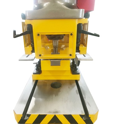 Steel Plate Angle Cutting Punching Notching Machine Hydraulic Ironworker For Sale Продається гідравлічний верстат для кутового різання сталевої пластини